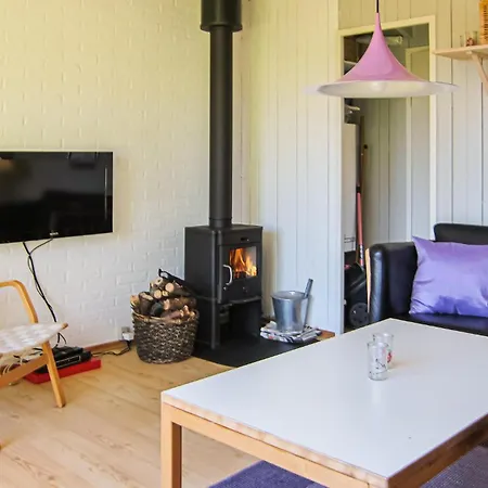 Hus 24 Holiday home